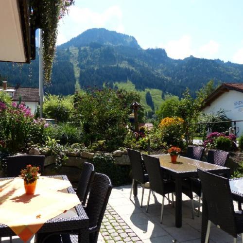 Hotel Restaurant Amadeus - Inclusive Skipass Und Vieles Mehr Bad Hindelang Exterior photo